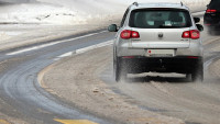 silnice zima auto winter-3991020 1280